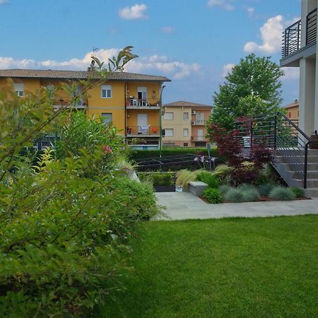 Via Goito 25 Rooms & Apartment Peschiera del Garda Esterno foto