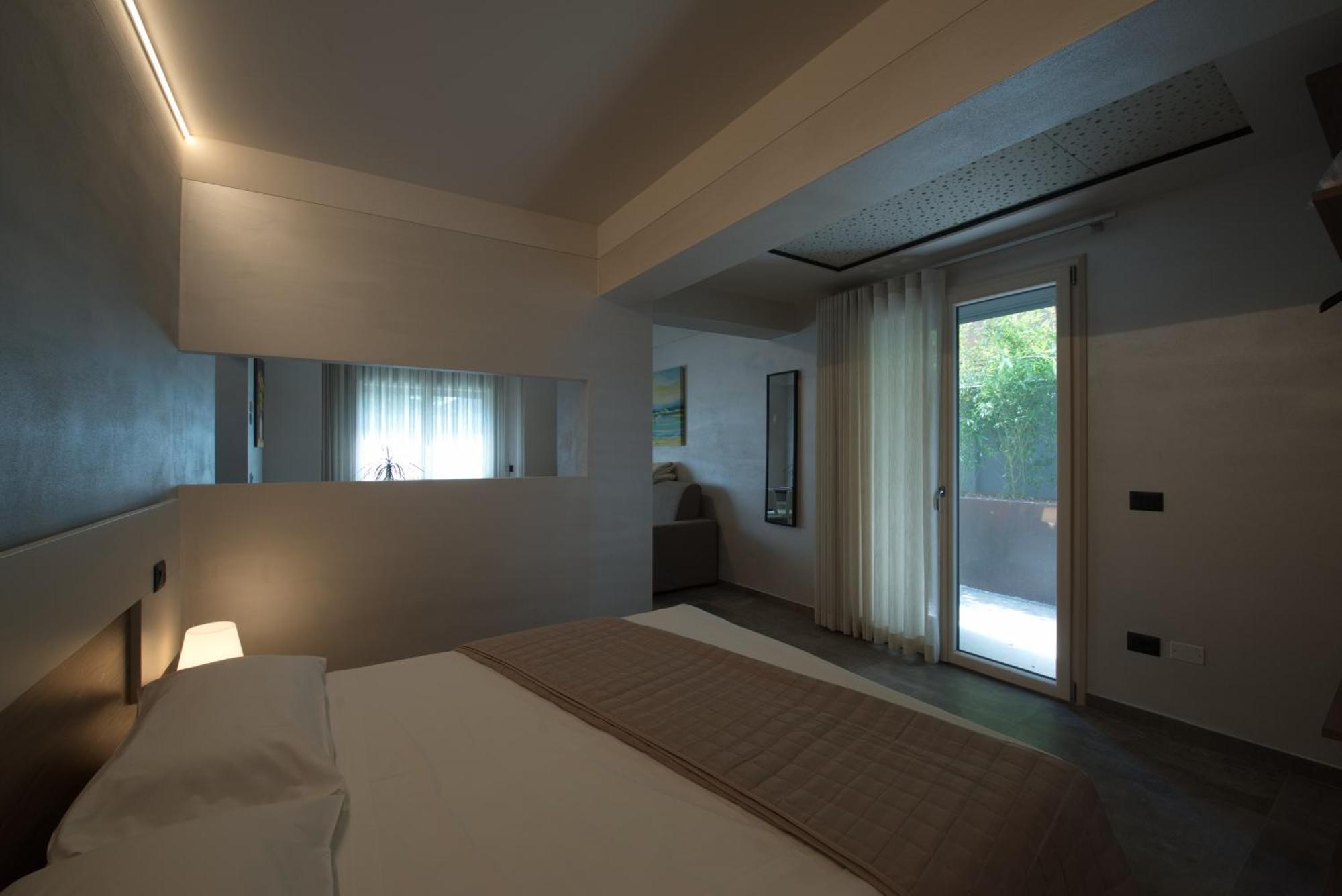 Via Goito 25 Rooms & Apartment Peschiera del Garda Esterno foto