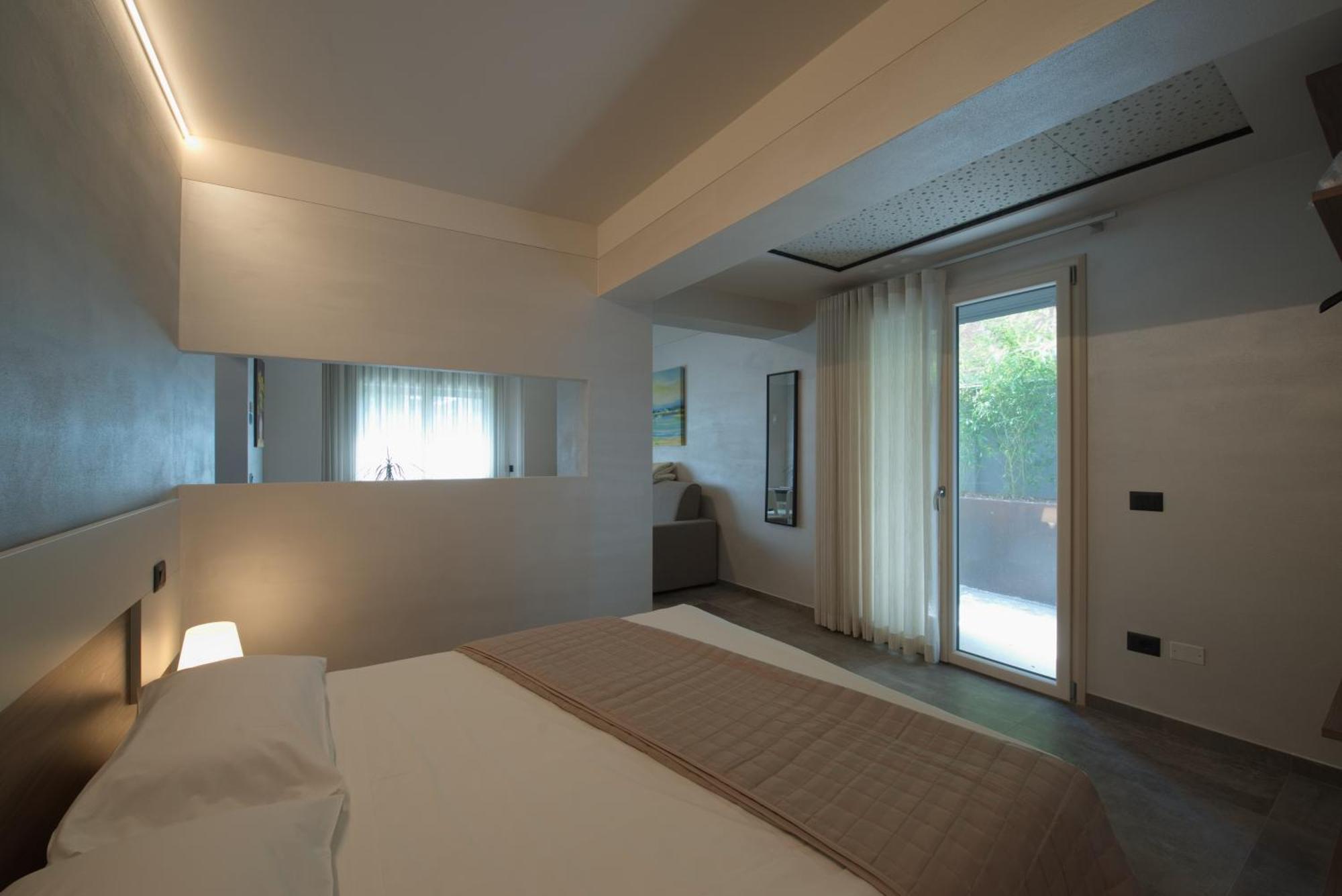 Via Goito 25 Rooms & Apartment Peschiera del Garda Esterno foto