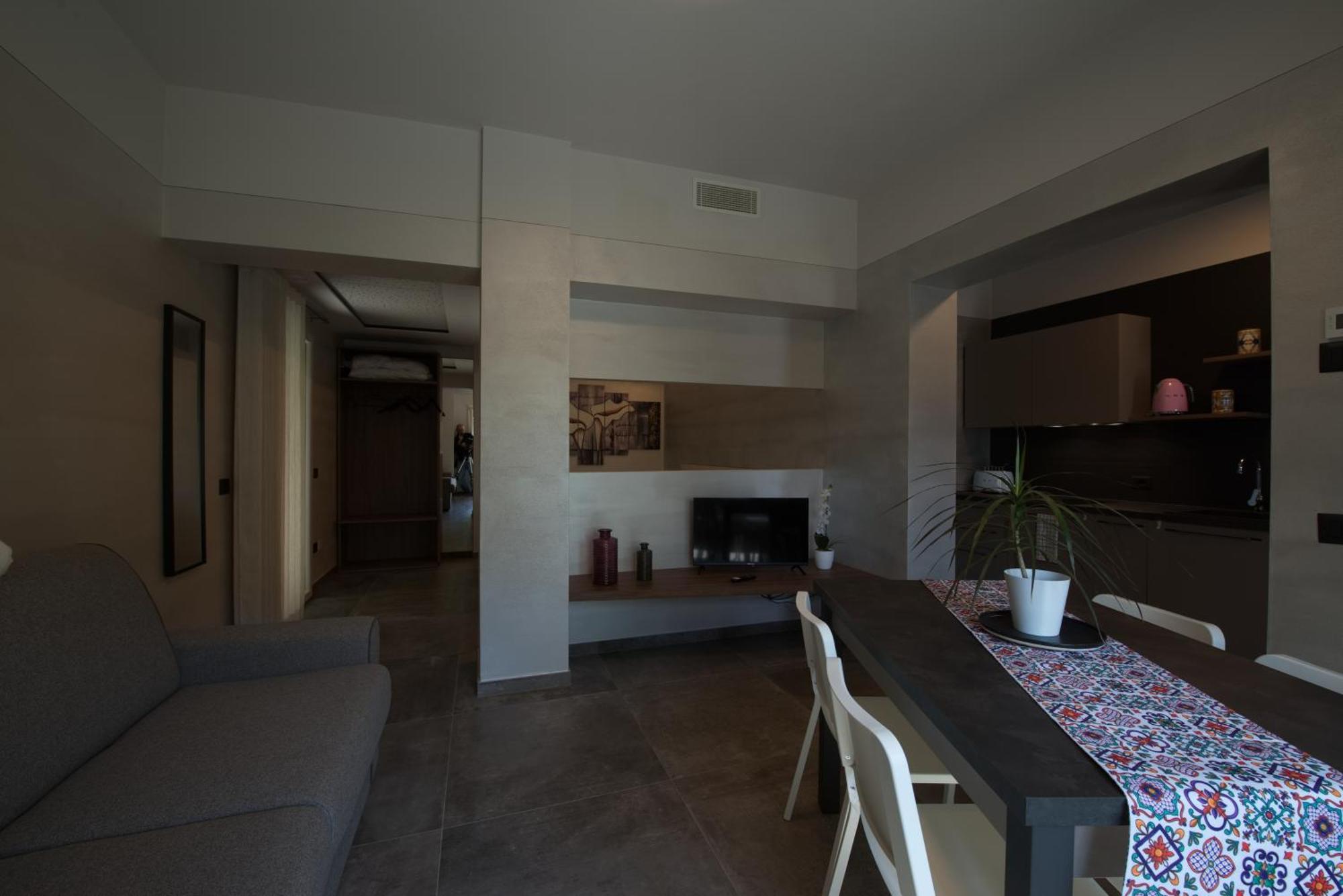 Via Goito 25 Rooms & Apartment Peschiera del Garda Esterno foto