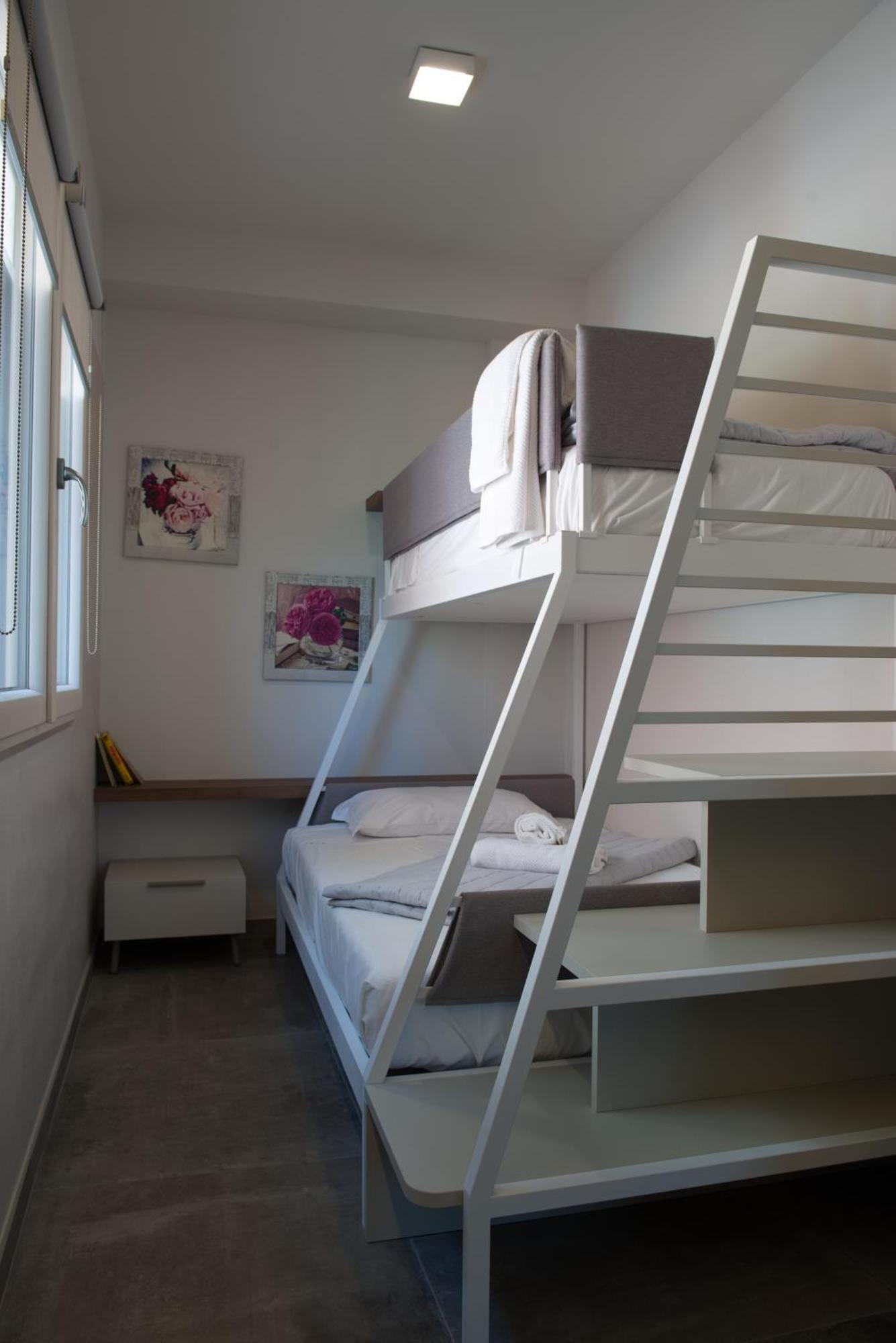 Via Goito 25 Rooms & Apartment Peschiera del Garda Esterno foto